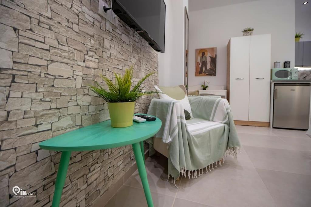 'the Mint' House Project In Apartment Athens
