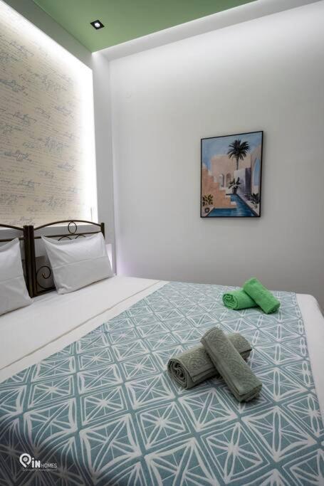 'the Mint' House Project In Athens